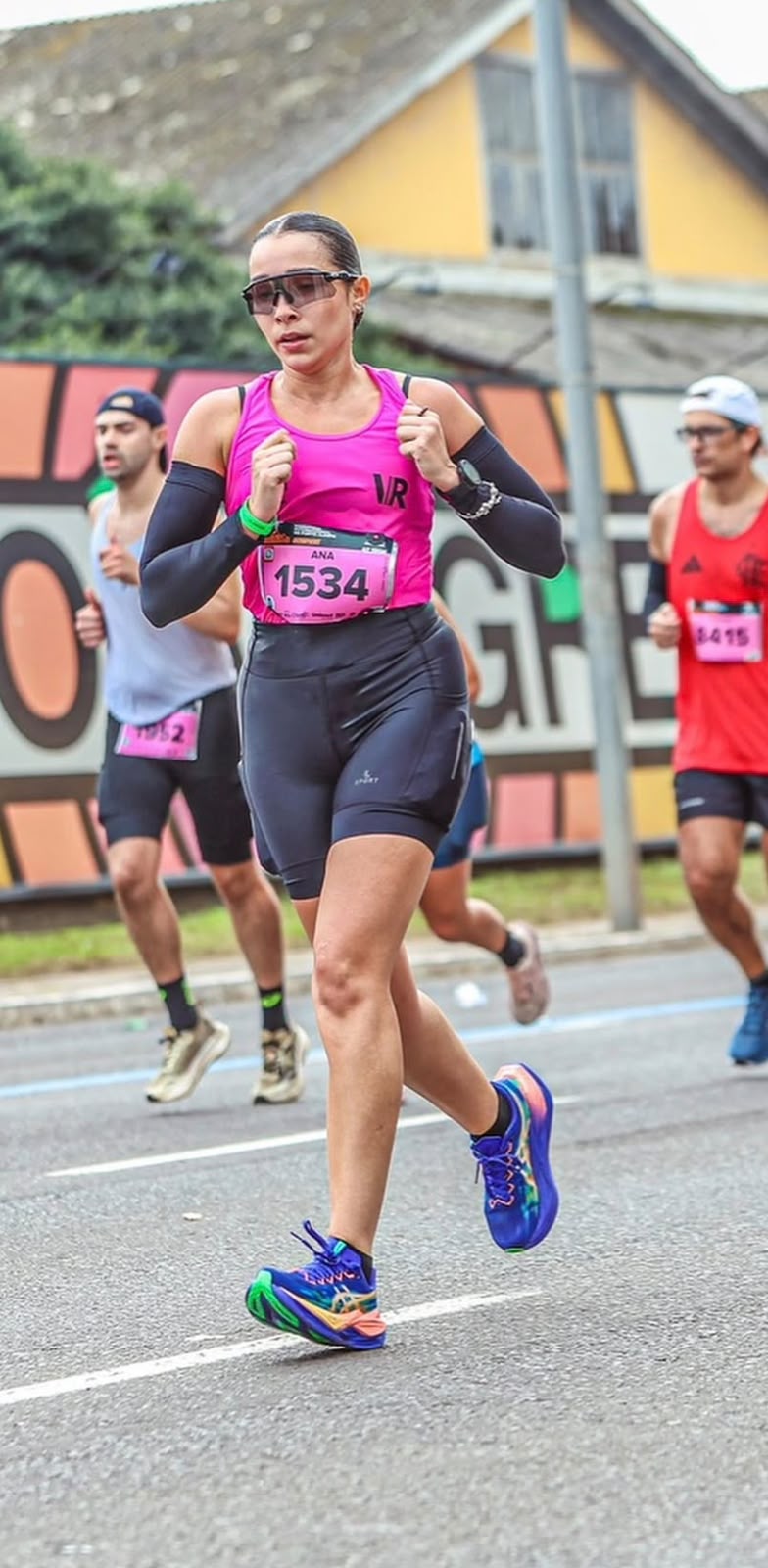 Ana Paula correndo maratona